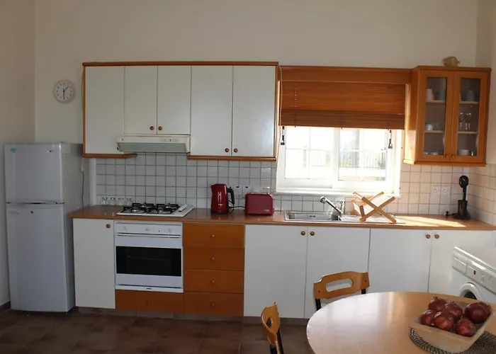 Zenovia Garden House Pissouri