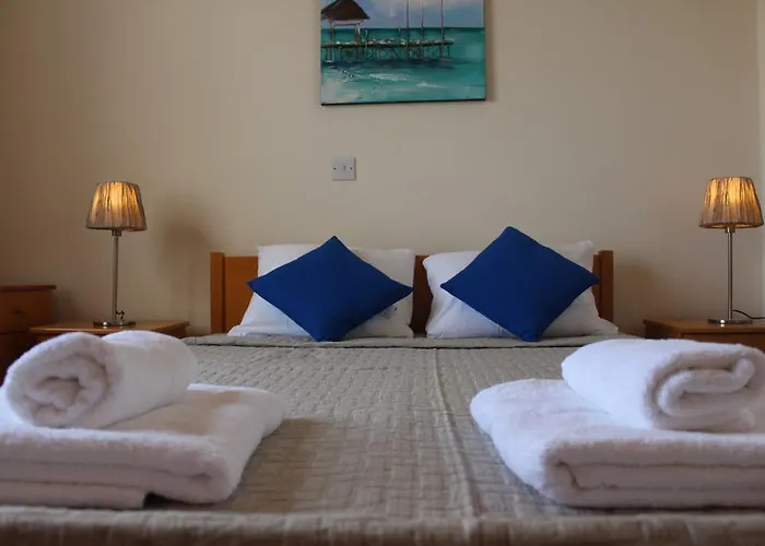 Zenovia Garden House